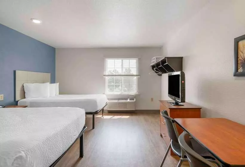 Hotelli Extended Stay America Select Suites  Lakeland