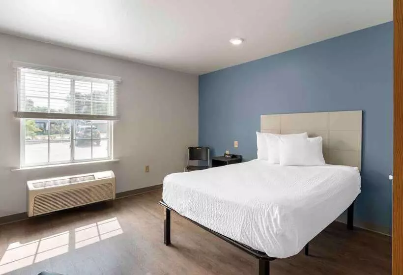 Hotelli Extended Stay America Select Suites  Lakeland