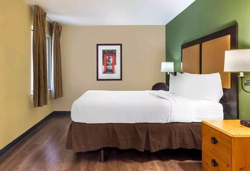 Отель Extended Stay America Suites Boston Westborough Computer Dr