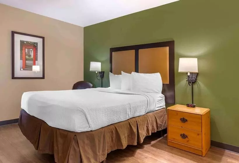 Отель Extended Stay America Suites Boston Westborough Computer Dr