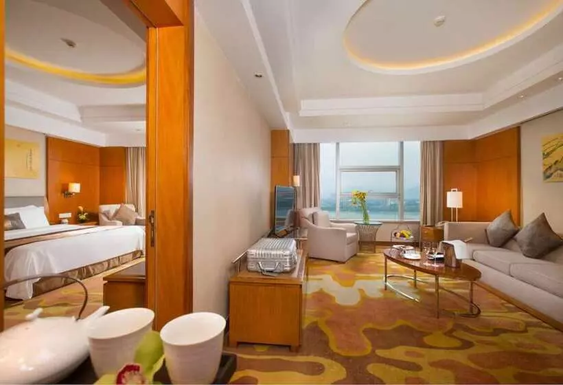 Otel Fuyang International Trade Center