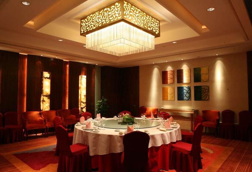 בית מלון כפרי Fuyang International Trade Center