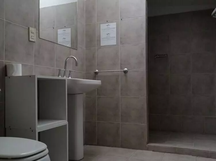 هتل Hosteria Kupanaka