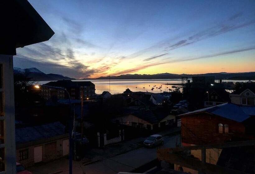 Hotel Hosteria Kupanaka