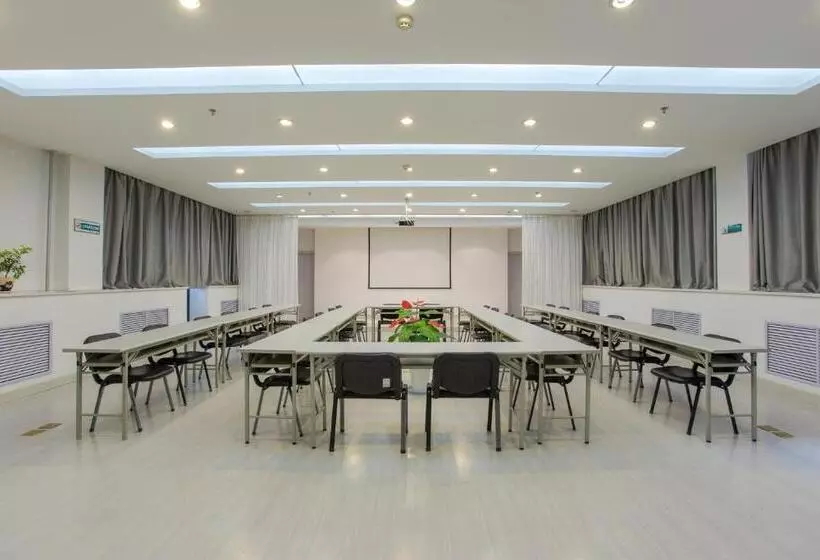 Отель Jinjiang Inn Tianshui Chunfeng Road