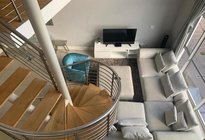 Hydro Executive Apartments