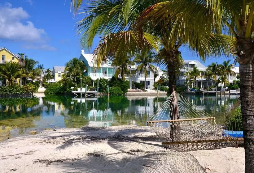 Sandyport Beach Resort