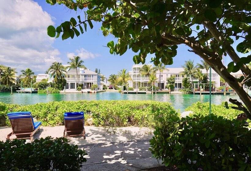 Sandyport Beach Resort