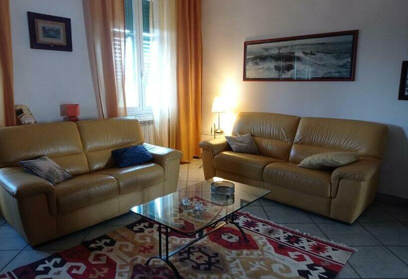 Appartamento Con Incantevole Vista Mare