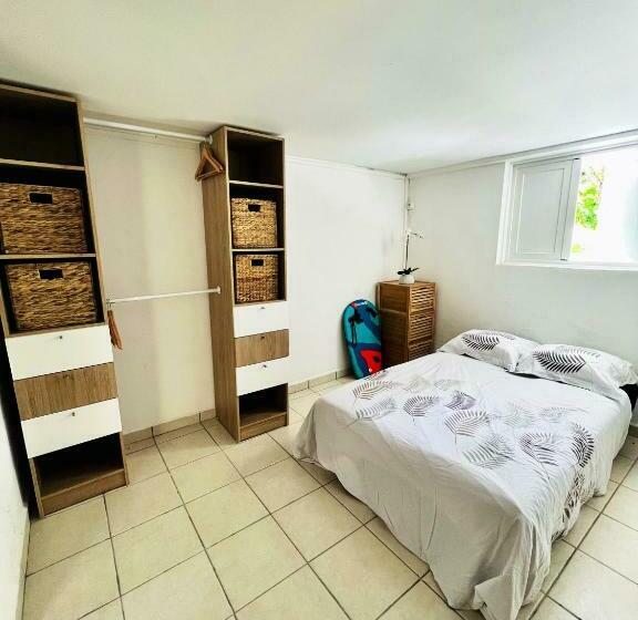 Appartement Charmant A Petit Bourg / 73 M² / Vue Sur Jardin