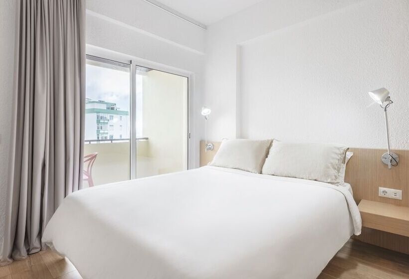 Equador Superior Suites By Olala Homes