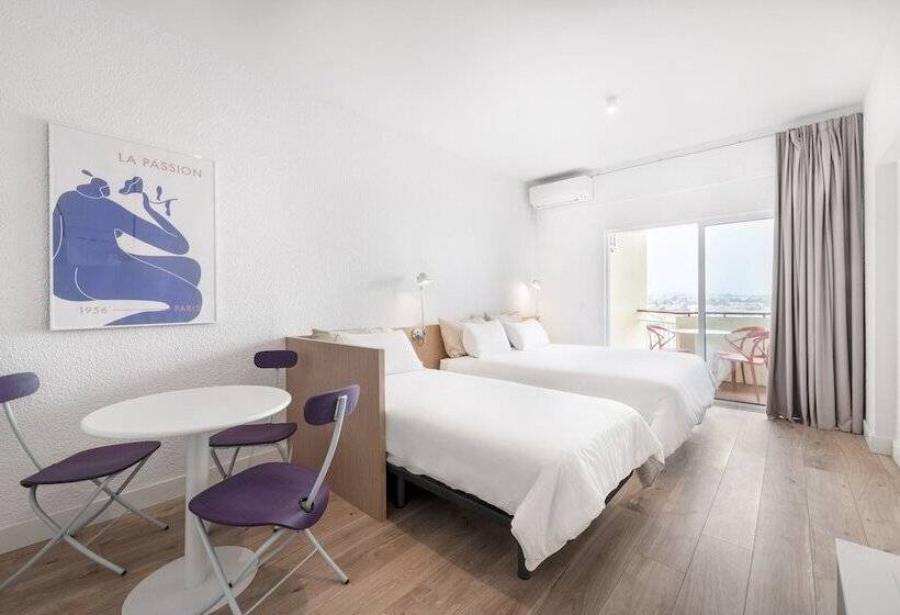 Equador Superior Suites By Olala Homes