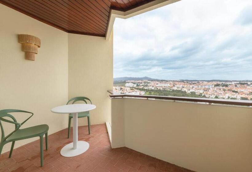 Equador Superior Suites By Olala Homes