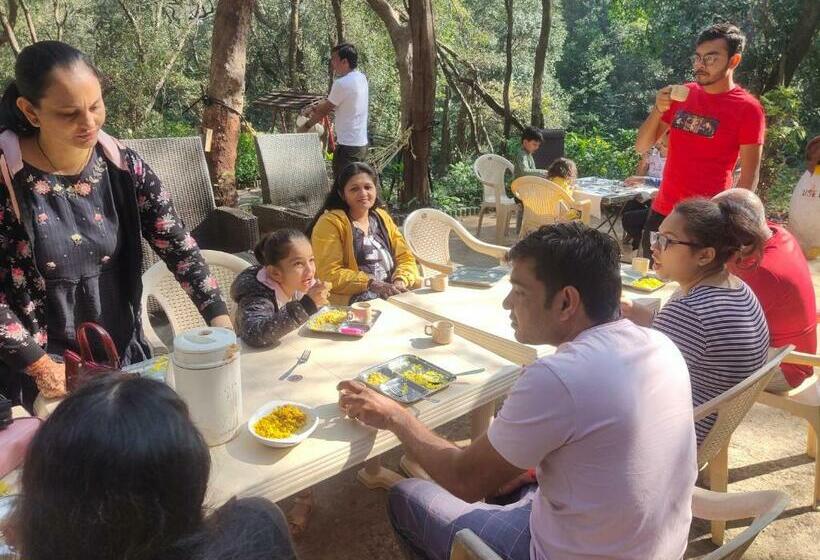 Hilltone Bungalow &villa