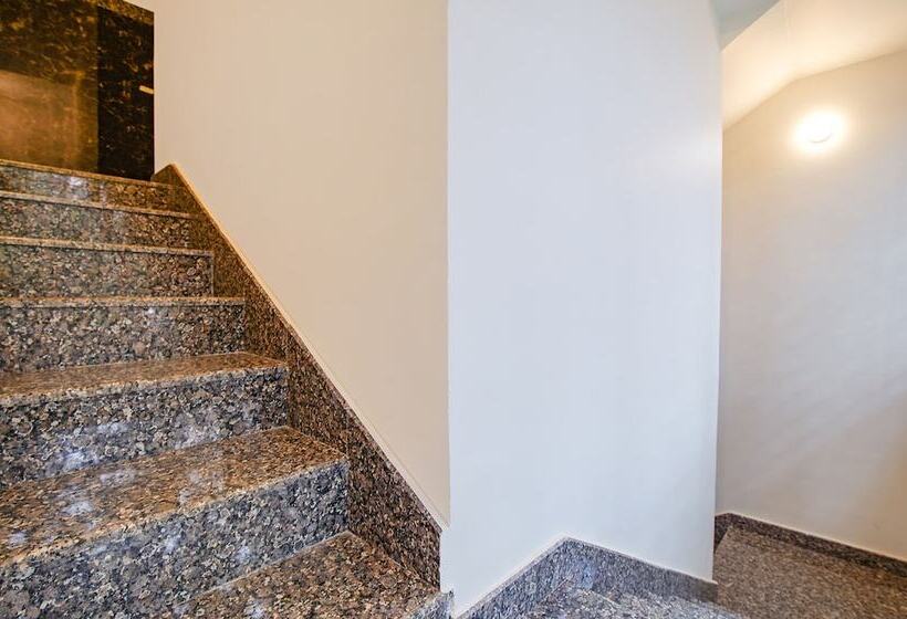 Fabhotel Greenwood Xpress Inn   Nr Manipal Hospital