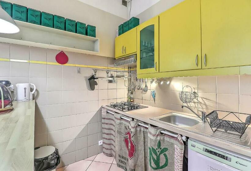 Le 30   Garage Et Calme Garanti