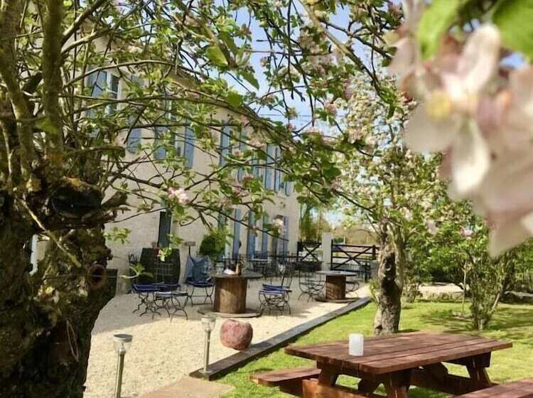 مبيت وإفطار Le Relais D Aulnay