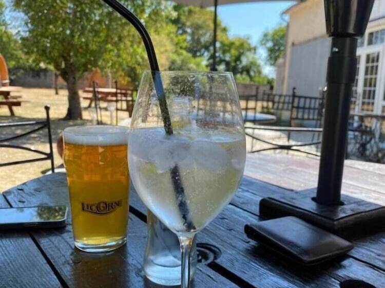 مبيت وإفطار Le Relais D Aulnay