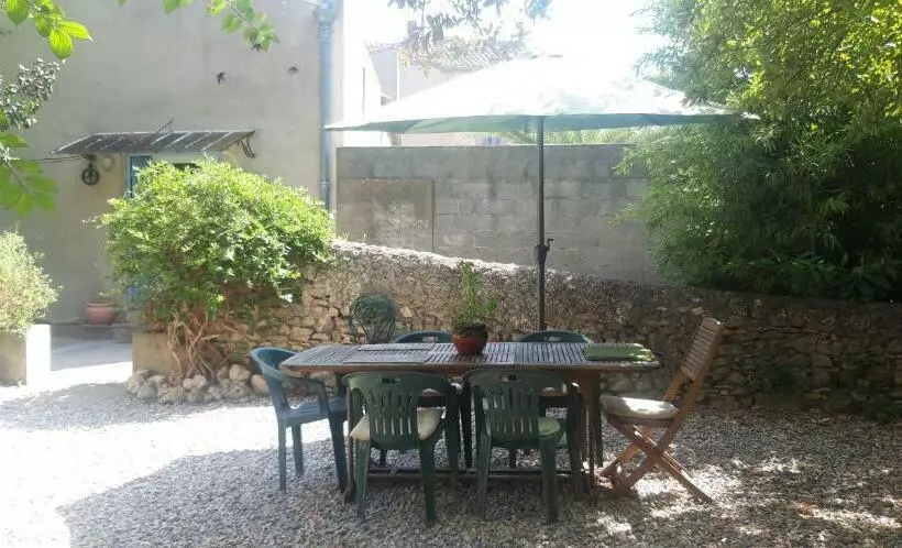 Aamiaismajoitus (B&B) Maison Occitane