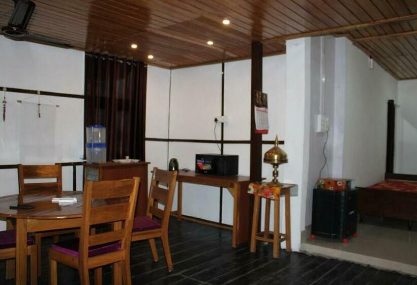 Chang Ghar    An 1 Bedroom Independent Homestay