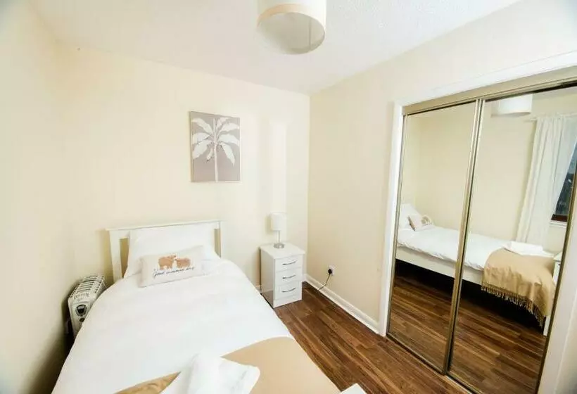 Coatbridge House