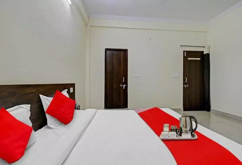 Flagship Hotel Mahi