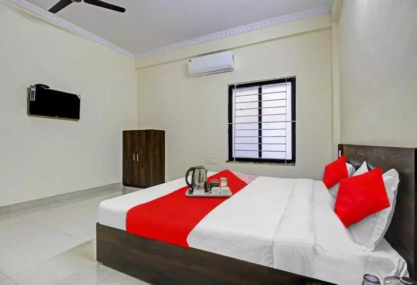 Flagship Hotel Mahi