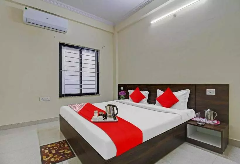 Flagship Hotel Mahi