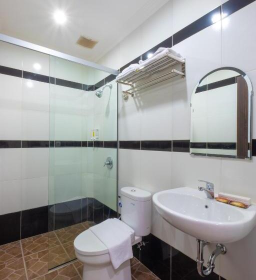 בית מלון כפרי Kelayang Beach