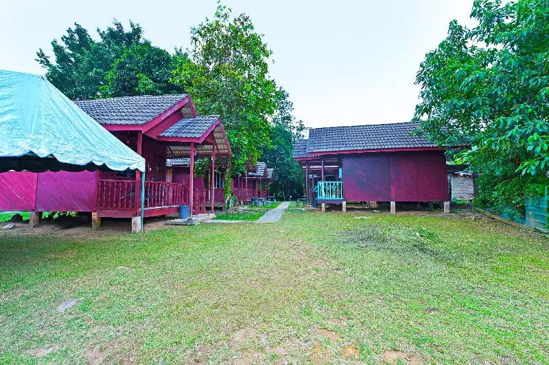 ホテル Oyo 90620 Mahseer Chalet