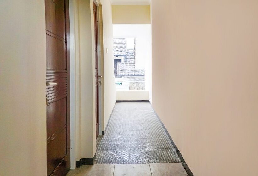 Hotel Spot On 91615 Arumba Guest House Syariah