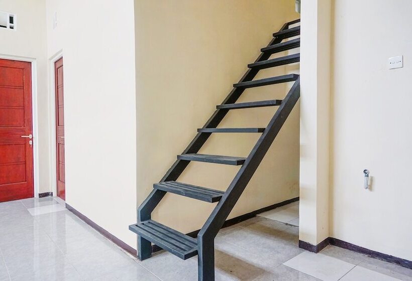 Hotel Spot On 91615 Arumba Guest House Syariah