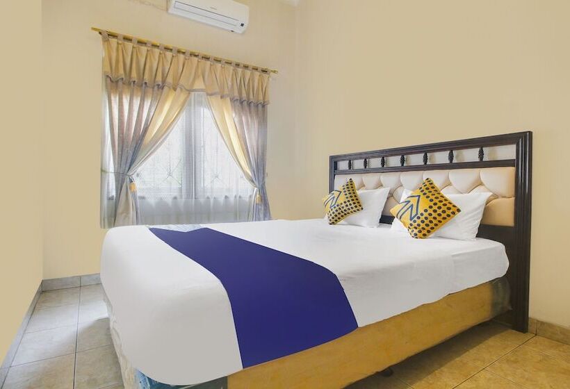 Hotel Spot On 91620 Skypiea Guest House