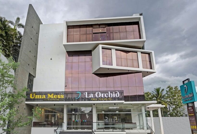 Hotel Treebo Premium La Orchid