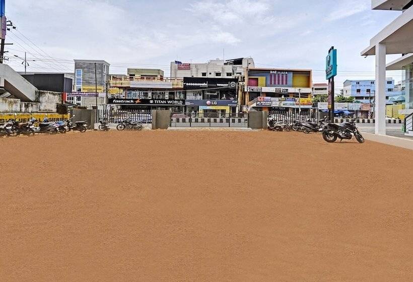 Hotel Treebo Premium La Orchid