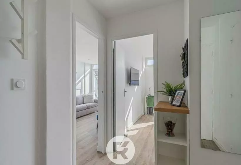 R Apparts T2 Le Belledonne View