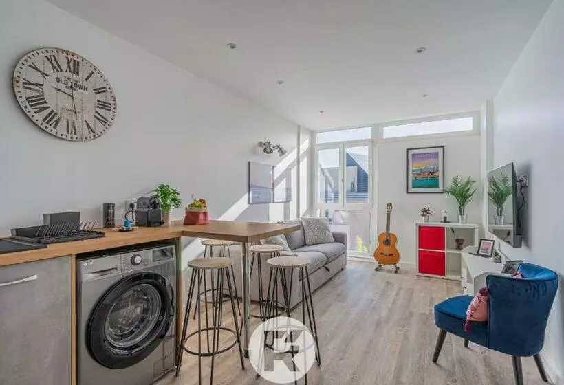 R Apparts T2 Le Belledonne View