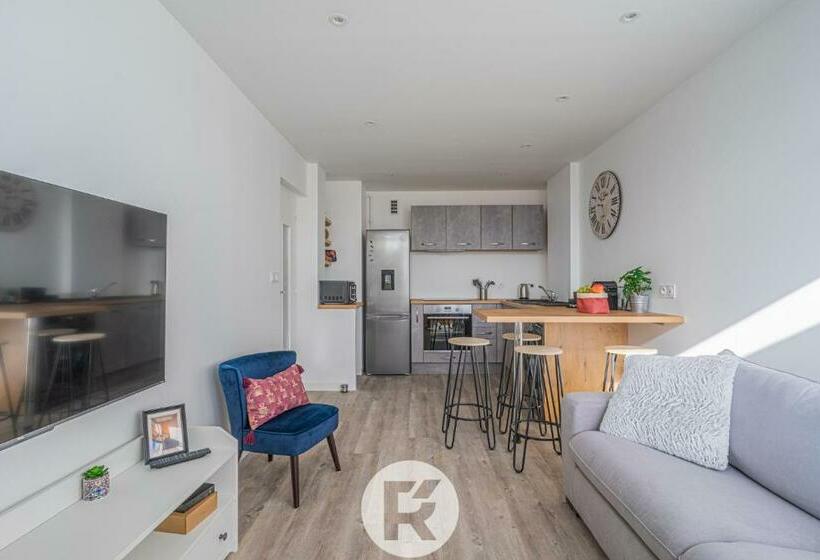 R Apparts T2 Le Belledonne View