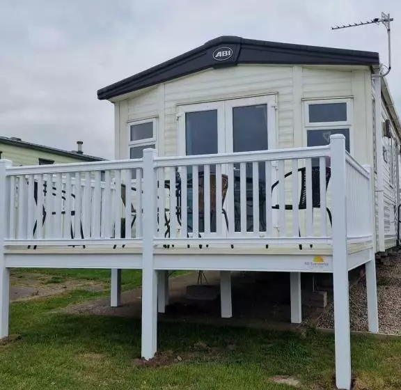 The Allens   Retreat