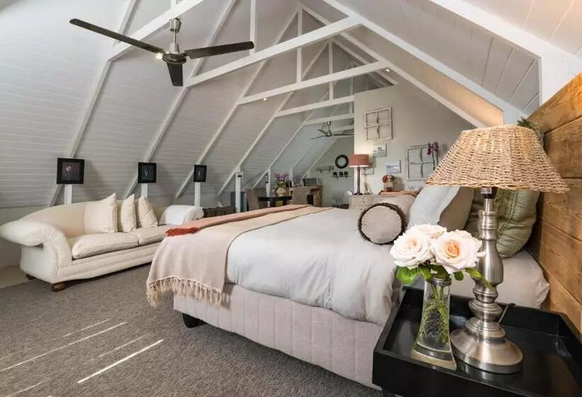 Aamiaismajoitus (B&B) 12 On Tindall