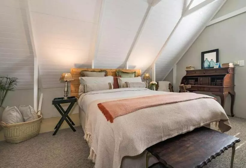 Aamiaismajoitus (B&B) 12 On Tindall