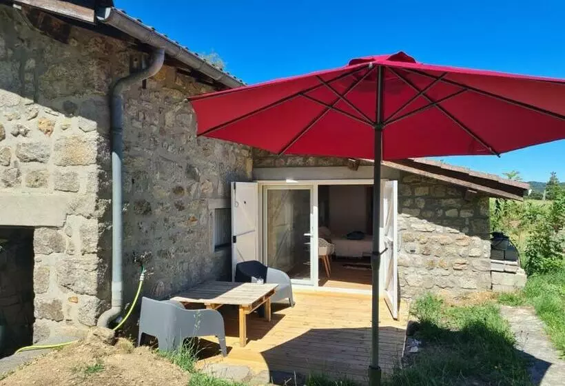 Aamiaismajoitus (B&B) Room Lover Les Chaizes