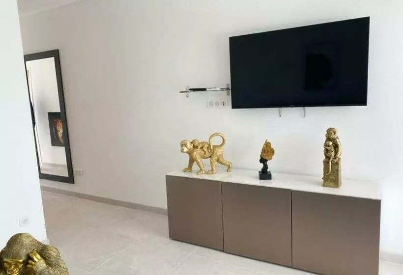 Flambloyant Appartement Neuf Résidence Piscine
