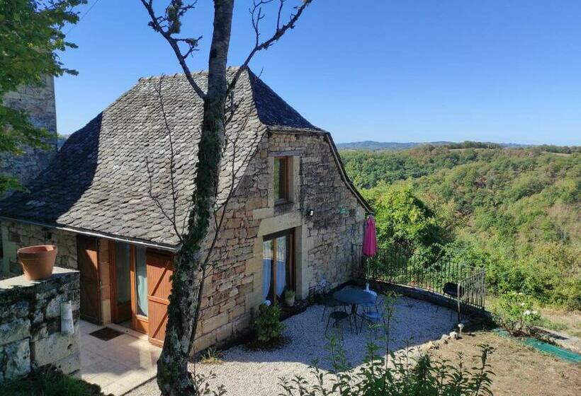 Gîte Au Calme Avec Superbe Vue : La Talonie