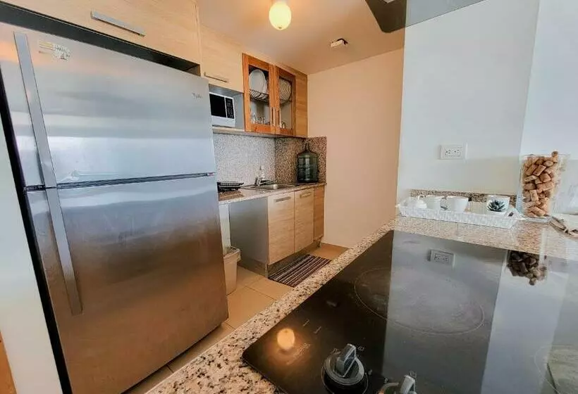 Marbella Beachfront 2br Apt