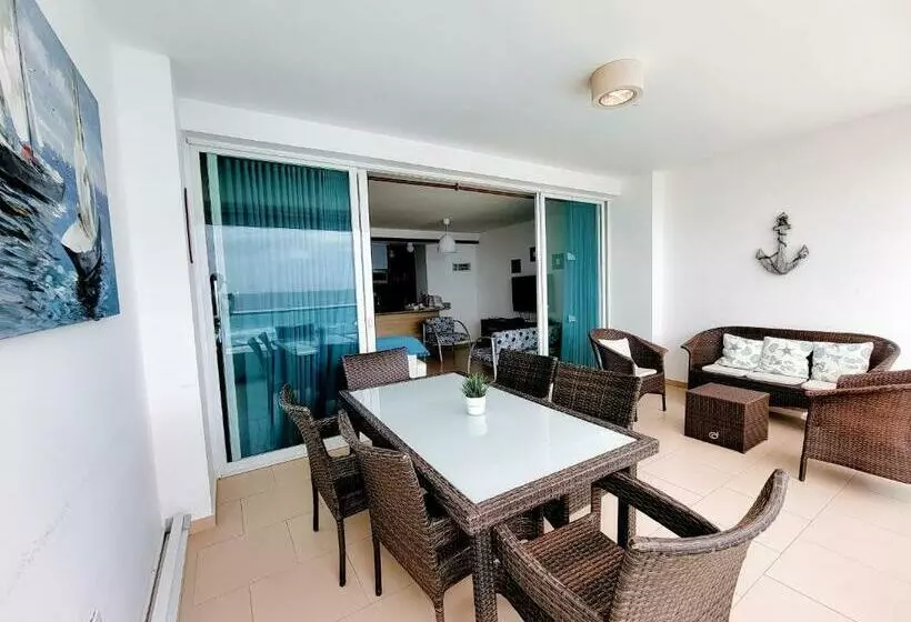 Marbella Beachfront 2br Apt