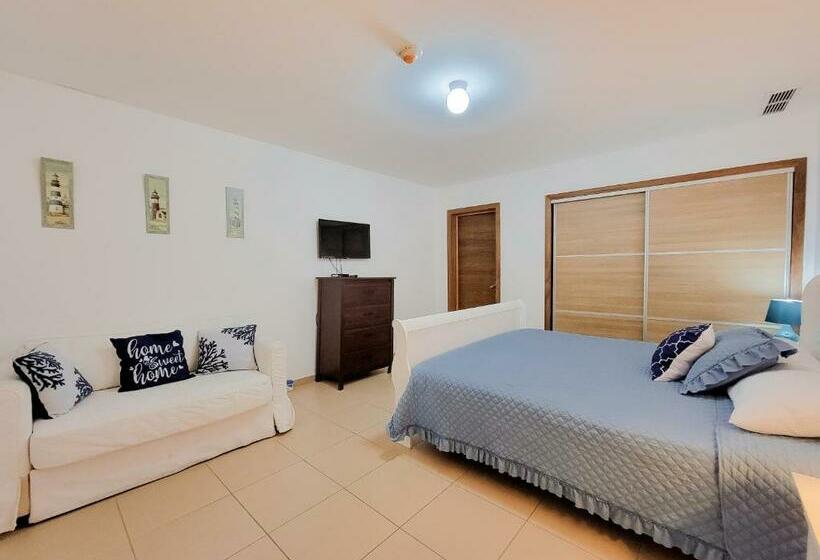 Marbella Beachfront 2br Apt