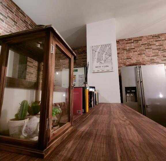 펜션 Mc Flys Malpensa Airport