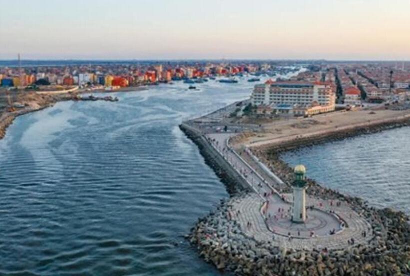 شقق فندقية فاخرة برأس البر