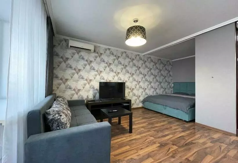 Apartment  на площади республики